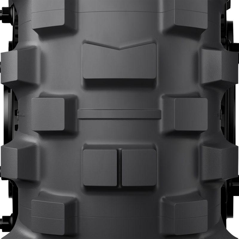 140/80-18 70R DESERT RACE BAJA REAR