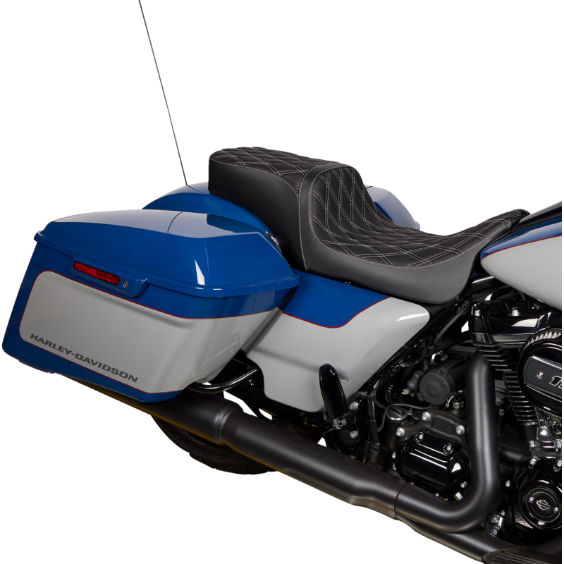 Seat Predator 2-Up Vinyl Dbl Diamond Slvr Stitch FLH 2008-23