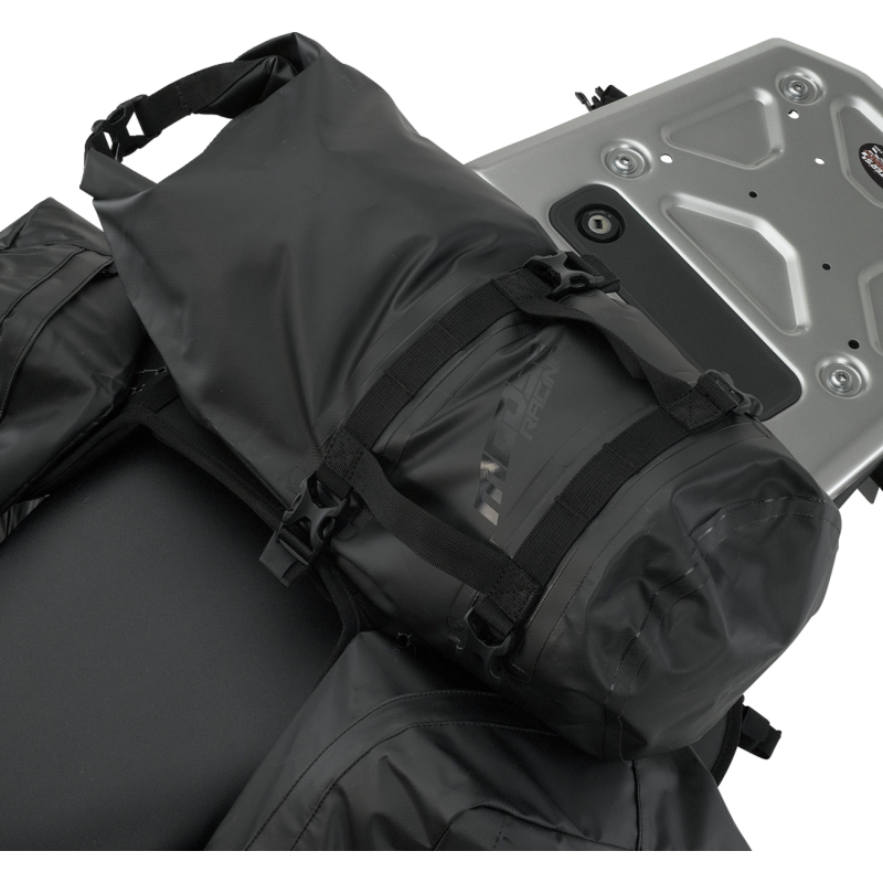 BAG ADV1 REAR CENTER