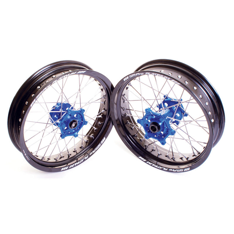SM FR WHEEL YAMAHA BLUE/BLACK/NICKEL (17X3.50)
