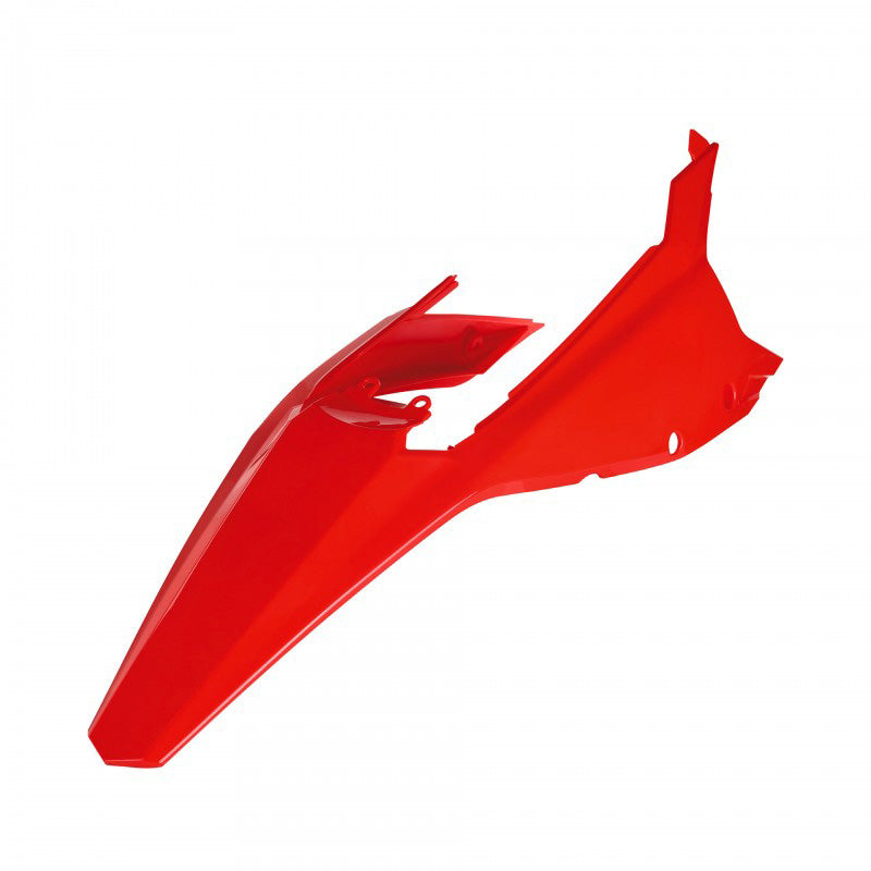 REAR FENDER/SIDE PANELS BETA (RED)