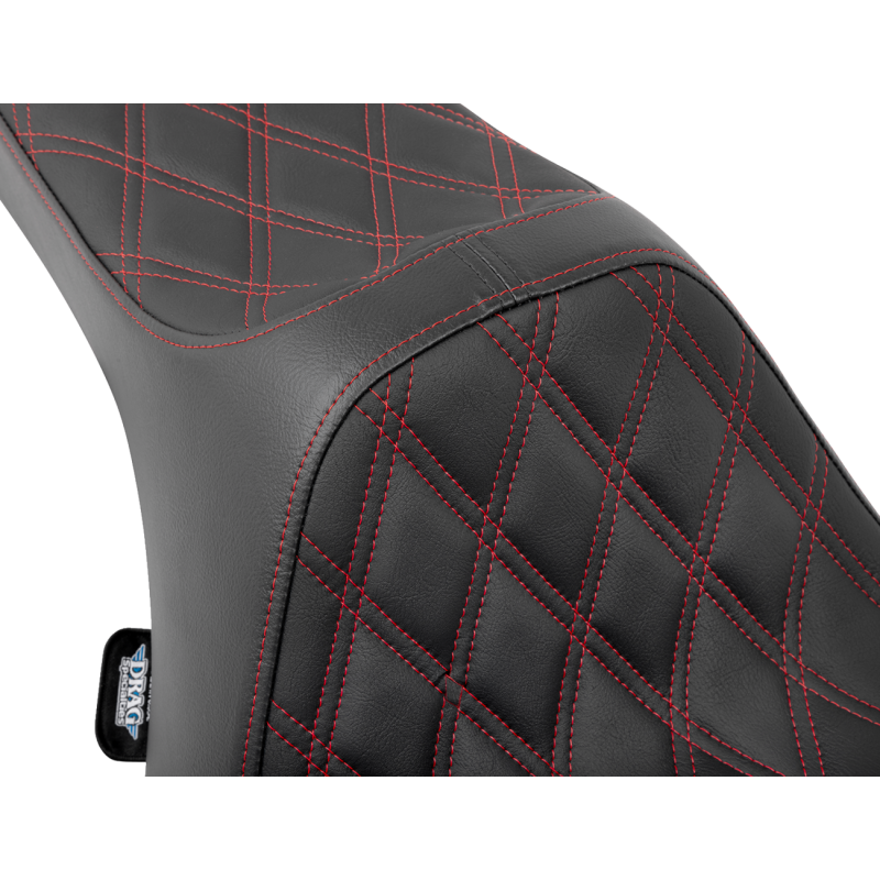 Seat Predator 3 Double Diamond Red Vinyl Touring