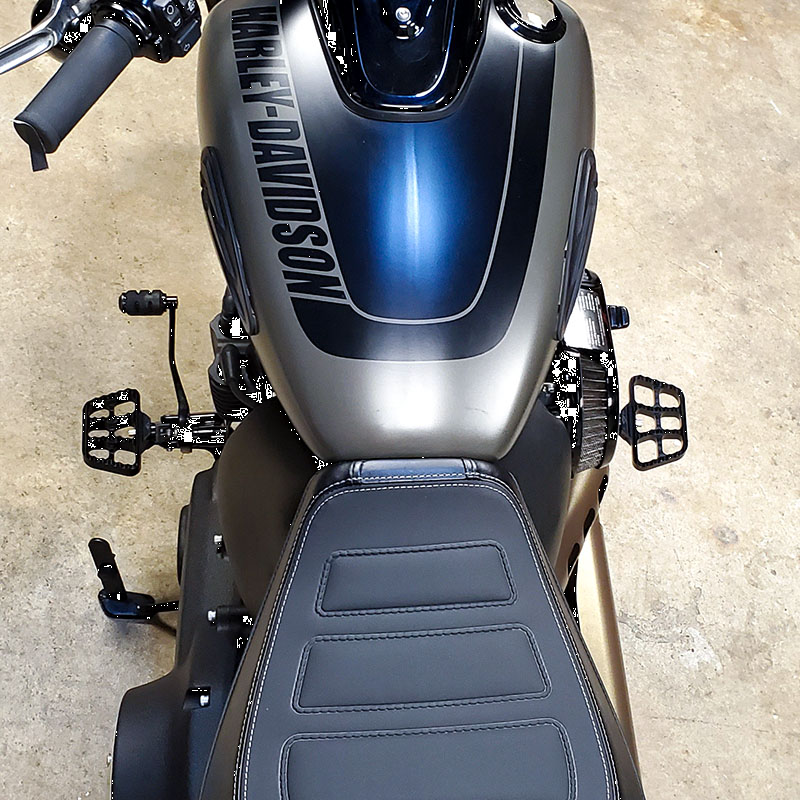 MINI SER FLOORBOARDS 18-UP SOFTAIL BLACK