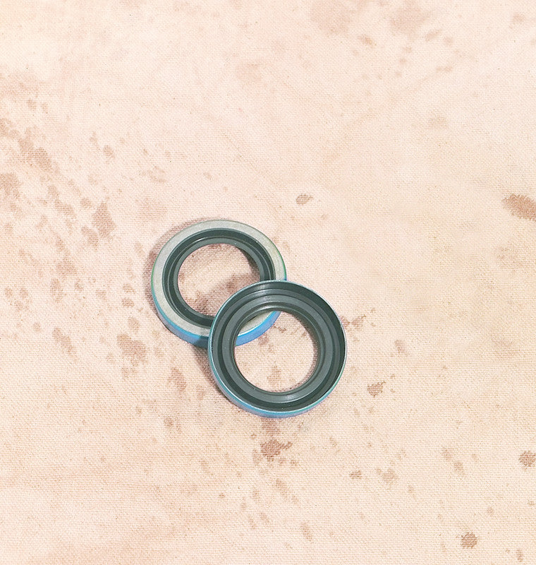72-83 FX/FL WH/SEAL (5)
