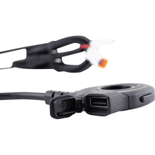 THUMB SWITCH WITH TYPE-A CHARGER BLACK