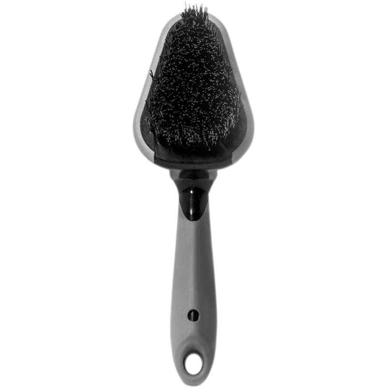 BRUSH DETAILING