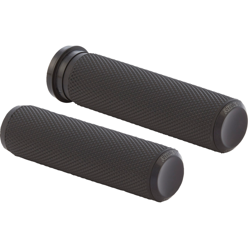 GRIPS KNURLED RUBBER CBL BLK