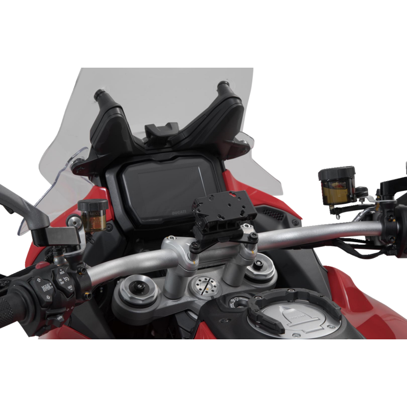 GPS MOUNT ON THE HANDLEBAR