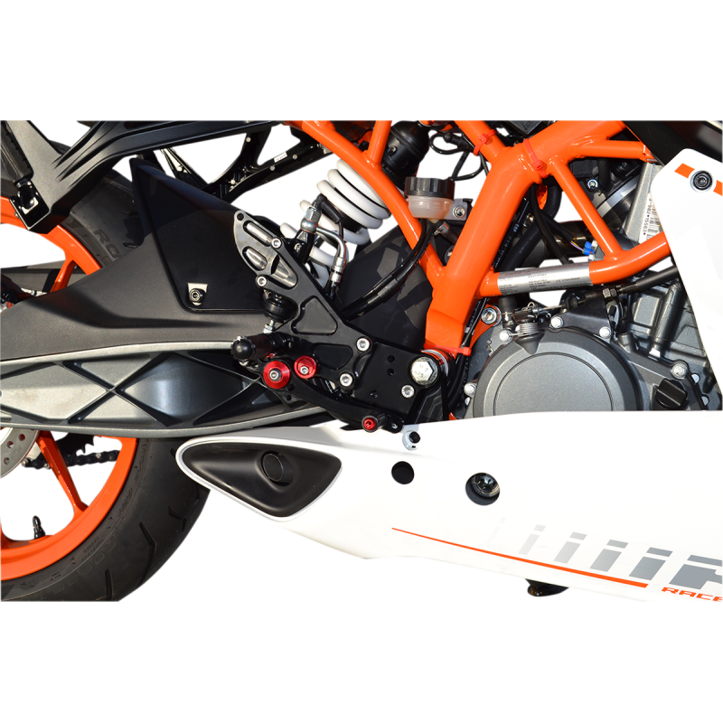 RC 390 DUKE 390 14-18 Rear Sets BLK