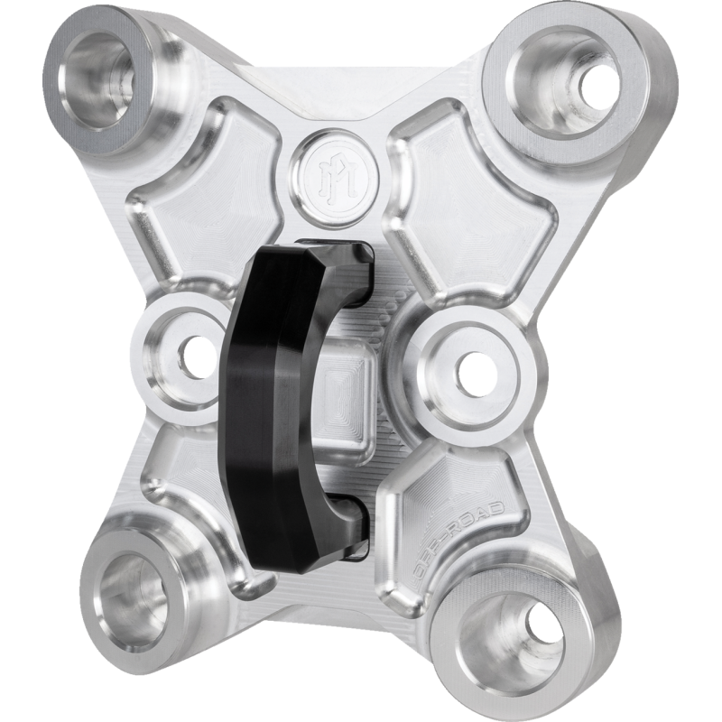 RADIUS ROD PLATE MACHINED