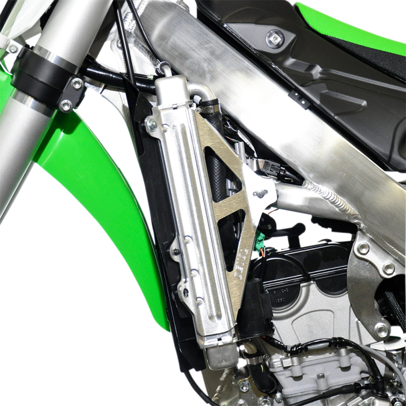 RAD BRACE DVOL 0122-2501