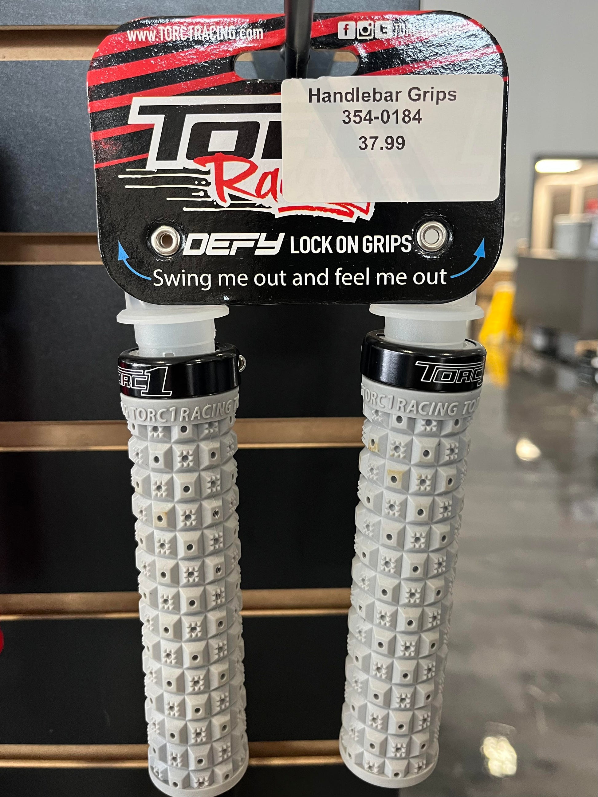 Torc 1 Racing Lock on Grips – hvpowersports